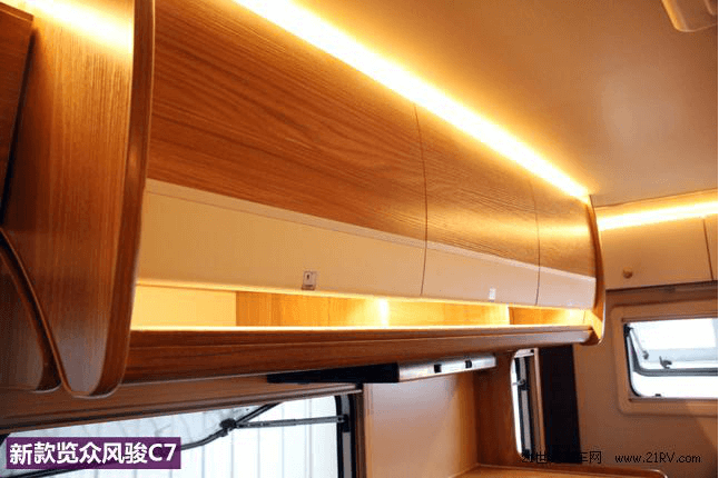 改款不止于顏值 新舊款覽眾C7對(duì)比簡(jiǎn)評(píng) 改款不止于顏值 新舊款覽眾C7對(duì)比簡(jiǎn)評(píng)