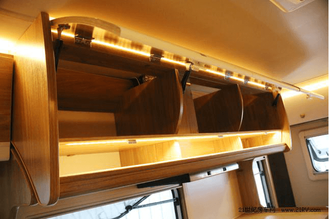 改款不止于顏值 新舊款覽眾C7對(duì)比簡(jiǎn)評(píng) 改款不止于顏值 新舊款覽眾C7對(duì)比簡(jiǎn)評(píng)