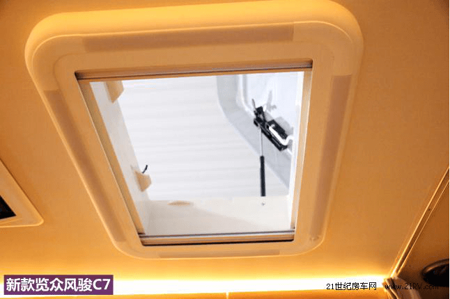 改款不止于顏值 新舊款覽眾C7對(duì)比簡(jiǎn)評(píng) 改款不止于顏值 新舊款覽眾C7對(duì)比簡(jiǎn)評(píng)