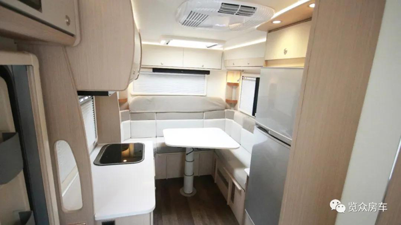 覽眾C7-C房車(chē) 覽眾C7-C房車(chē)