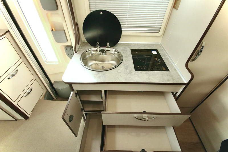 幸運(yùn)四葉草房車，旅行更舒適選擇