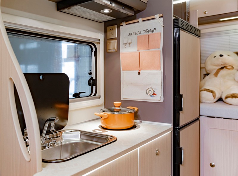 皮卡房車(chē)和依維柯房車(chē)你會(huì)選哪種？