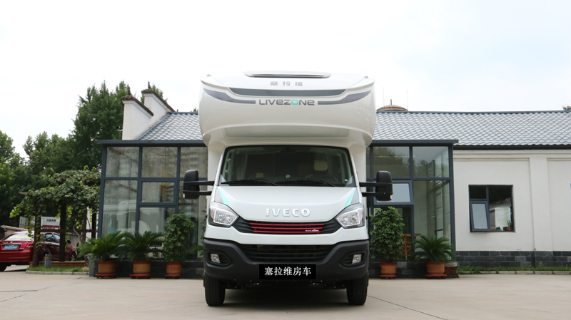 皮卡房車(chē)和依維柯房車(chē)你會(huì)選哪種？