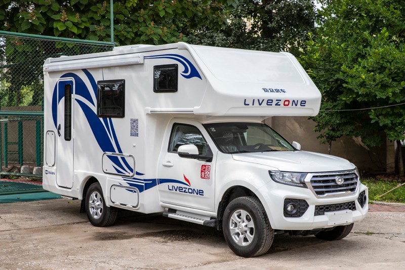 房車旅行，面對(duì)復(fù)雜路況四驅(qū)是必選