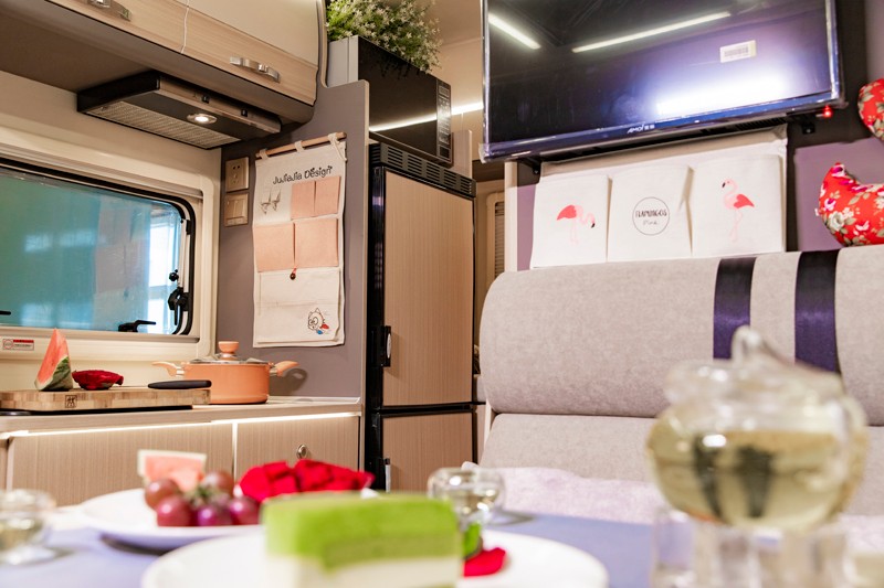 自由炮領銜，引爆成都房車展