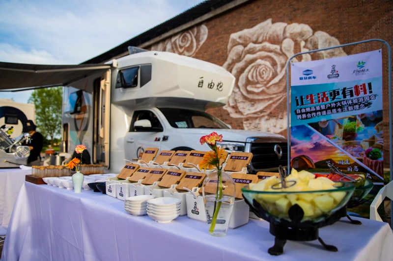 舒適房車生活，你怎么能不羨慕？