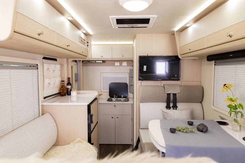 北京展會開展，房車種類還挺多