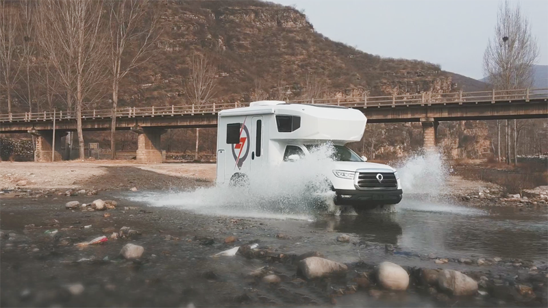 自由炮房車，讓旅行更自由