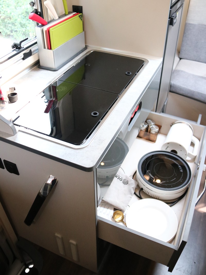 舉國歡慶，房車出行您一定要注意