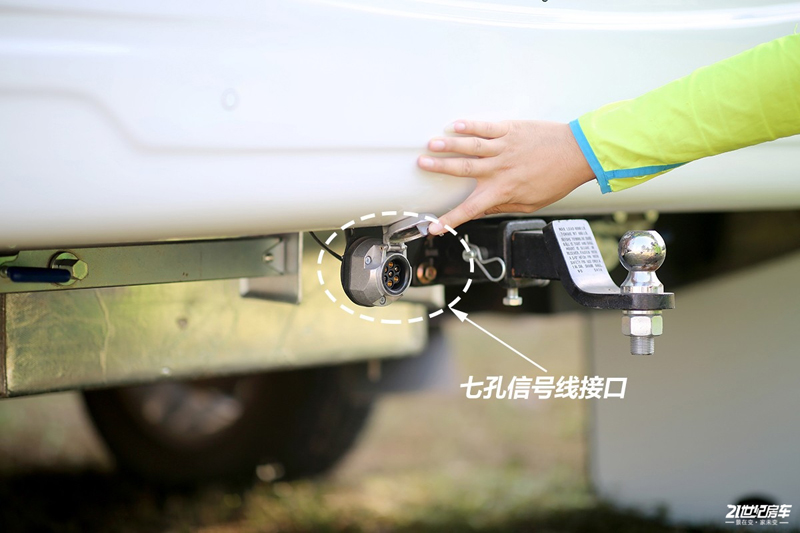 打響第二炮！搶先實拍體驗覽眾自由炮-B皮卡四驅(qū)房車