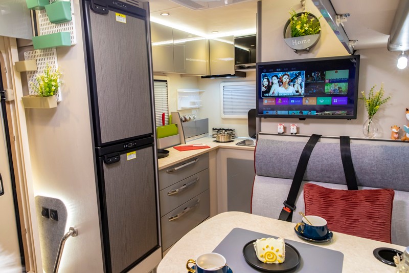 邀您看一場盛大的房車趴，雙炮現(xiàn)身