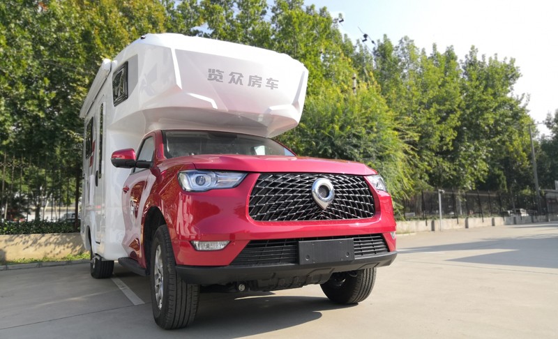 開(kāi)上房車之后，才知道選四驅(qū)房車的重要性