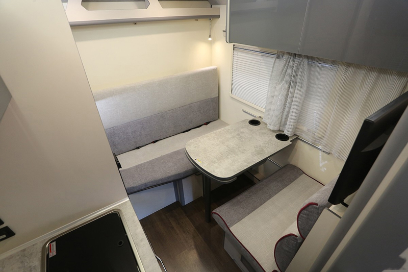 開(kāi)自由炮旅行是一種什么體驗(yàn)？