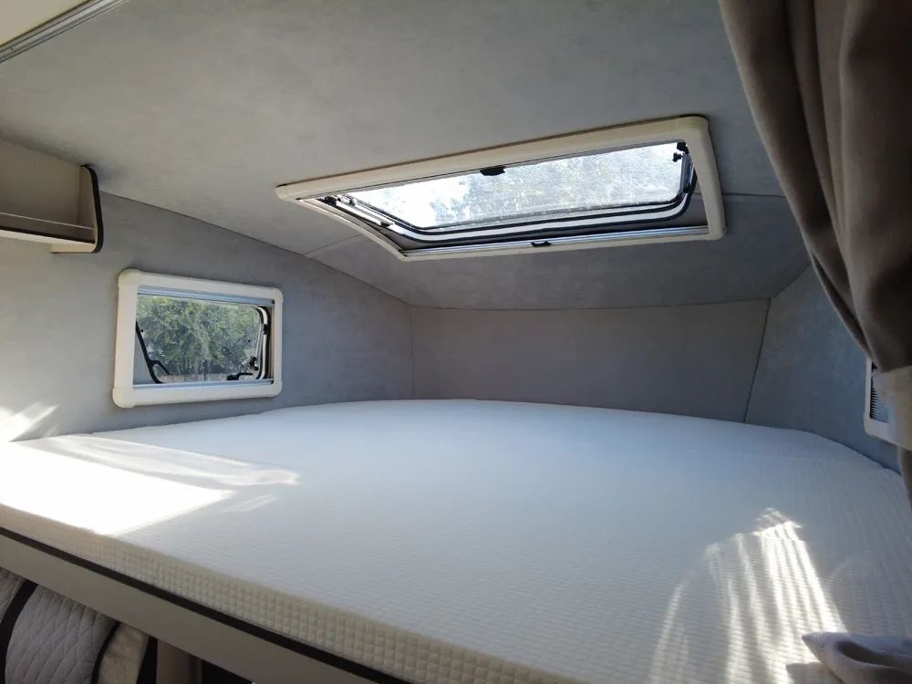 疫情之下，我們?yōu)槭裁催x擇房車出行？