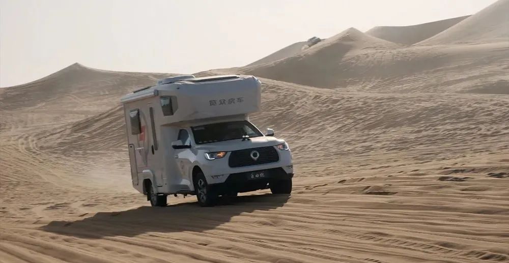 雪域西藏，此生必駕—— 自由炮護(hù)航！