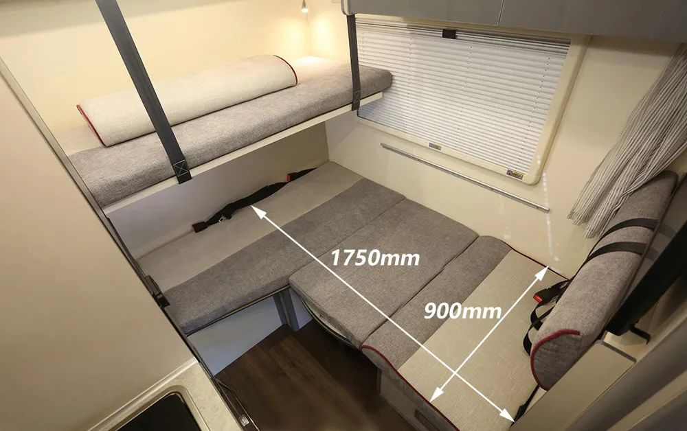 氣場(chǎng)全開！駱駝房車最強(qiáng)全明星陣容，齊了！