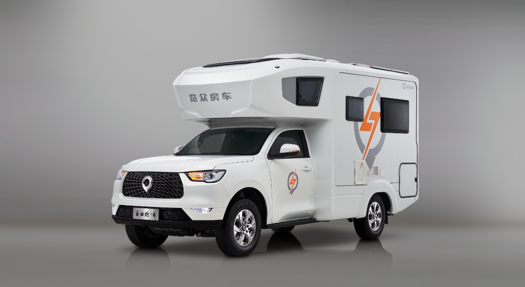 8月12日，相約武漢！顏值、動力、空間都滿意的皮卡房車來了！