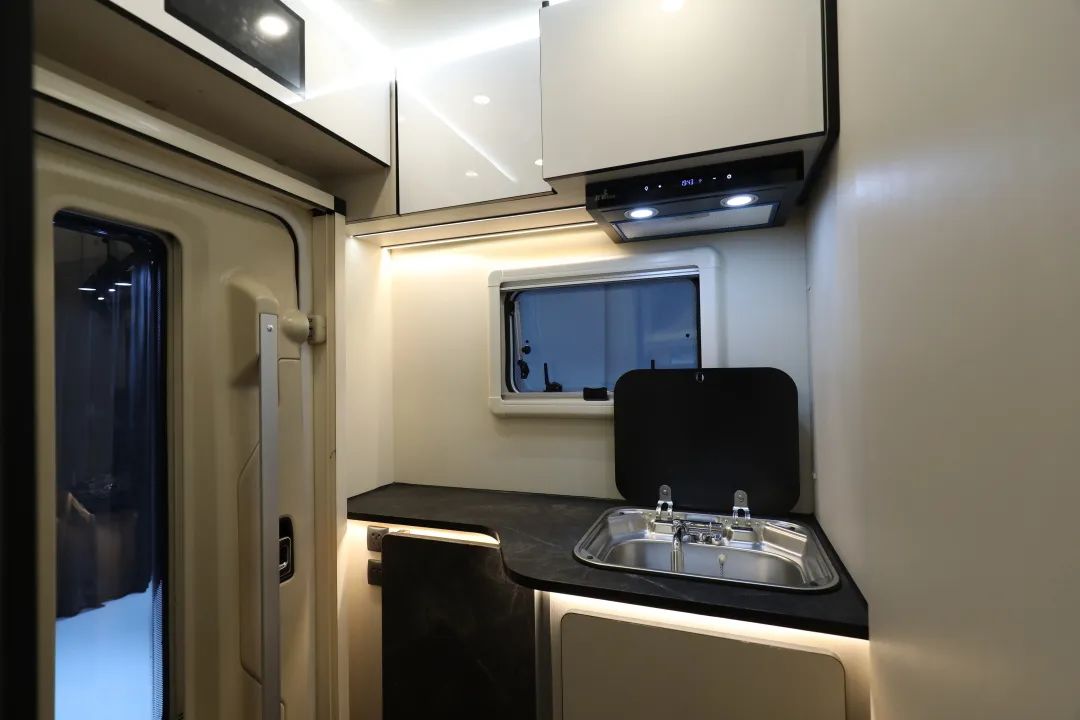 成年人不做選擇題，自由與安穩(wěn)我都要！