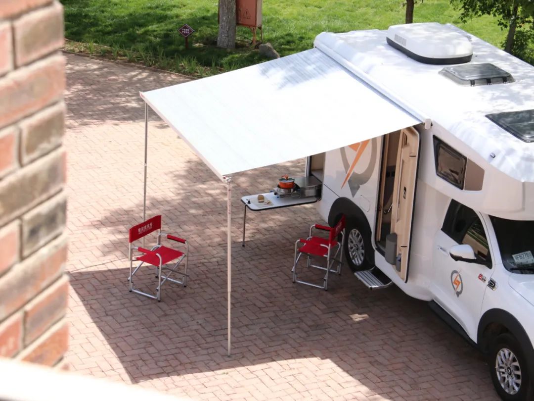 精致化露營“選手”，將吃住行融為一體，適合1~2人四季旅行