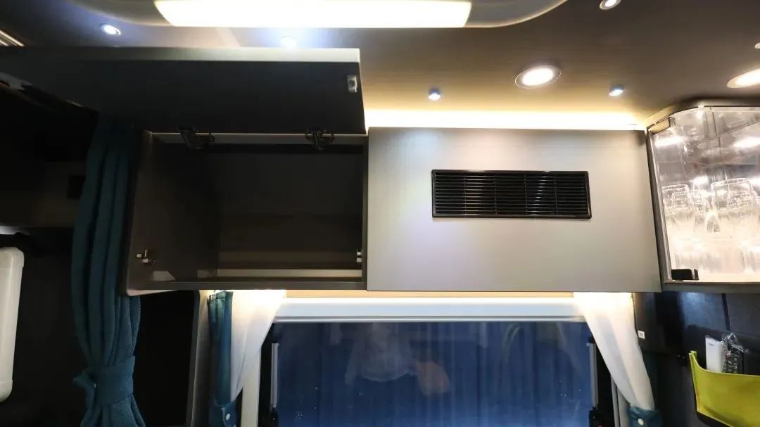 去海邊和野外，尋找失落的安寧