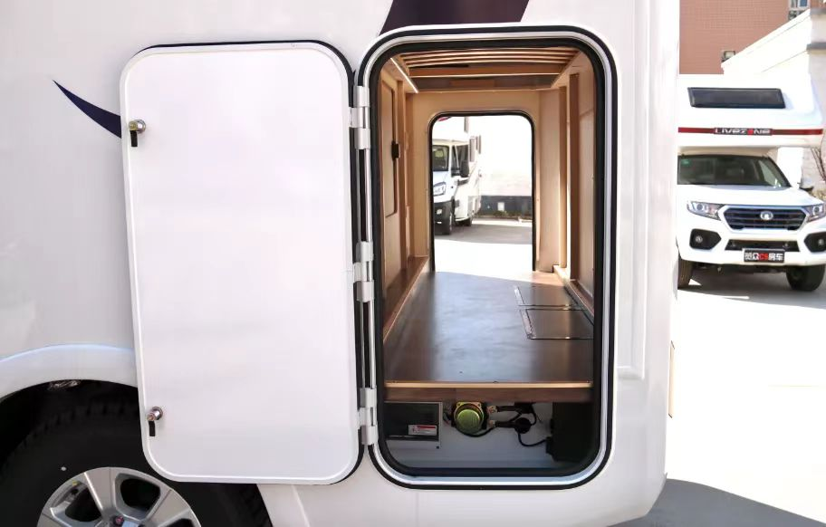 風駿C7珍藏版27.88萬包牌帶回家，退市絕版，僅剩12臺！