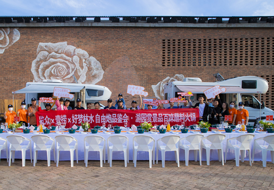 舒適房車生活，你怎么能不羨慕？