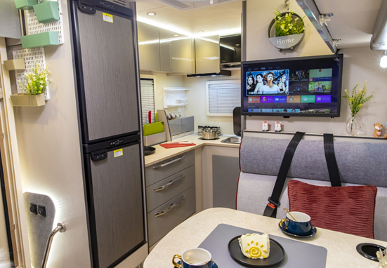 C2本就能開這款房車、動力強勁