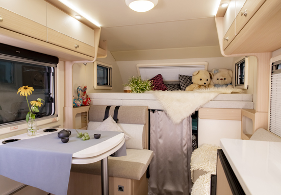 這樣的汽油四驅(qū)房車，還能上京牌