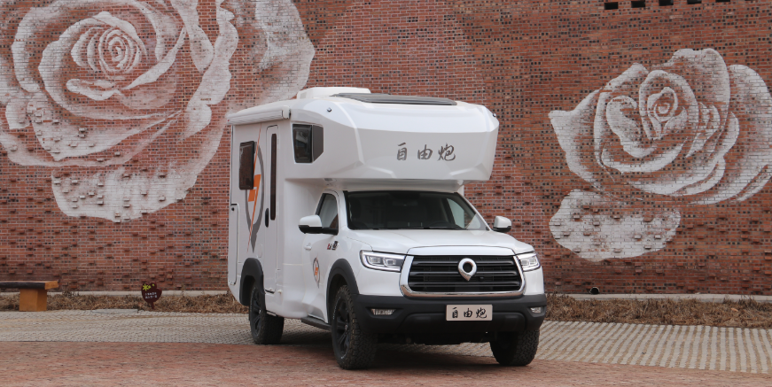 生如逆旅，一車以航：自駕游100多個(gè)城市 后半生為自己而活 58歲阿姨的逐夢(mèng)之旅