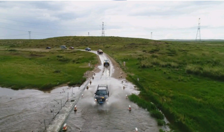 覽眾房車攜手長城炮聯(lián)袂出席那達慕！